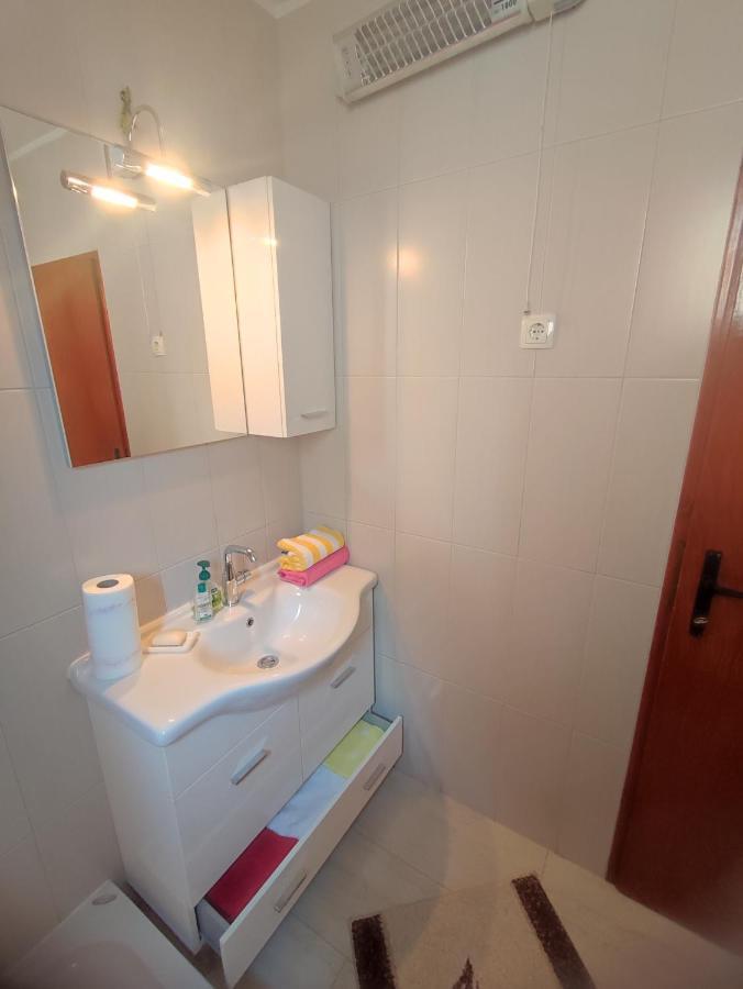 Apartman Bor Ливно Экстерьер фото