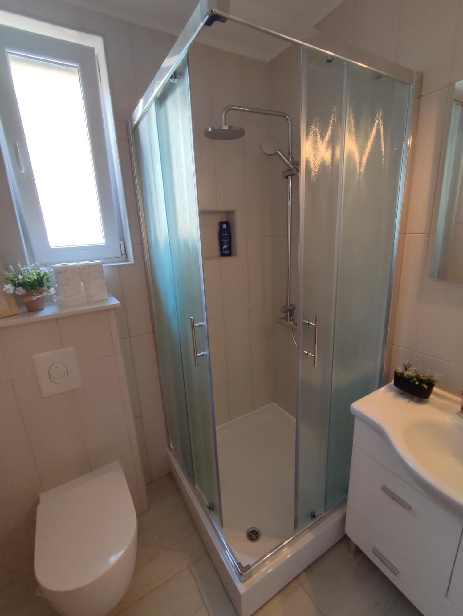 Apartman Bor Ливно Экстерьер фото