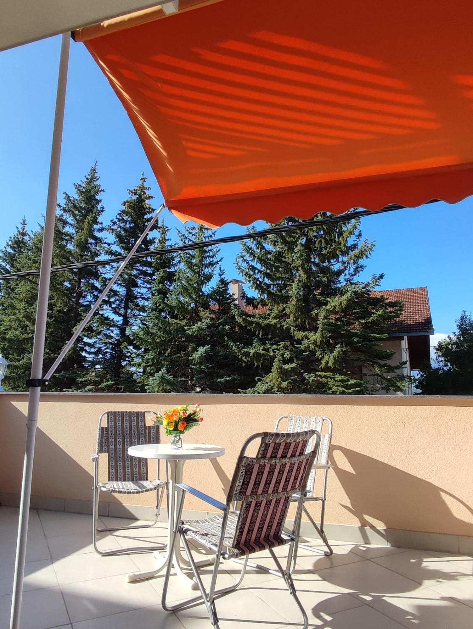 Apartman Bor Ливно Экстерьер фото